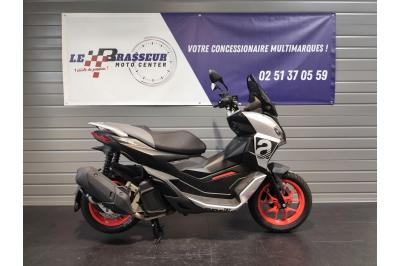 APRILIA SR-GT SPORT 125