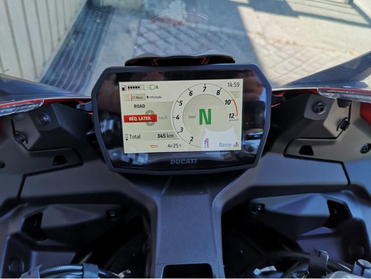 DUCATI PANIGALE V2