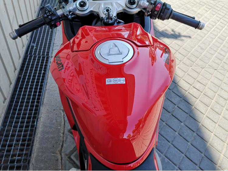 DUCATI PANIGALE V2