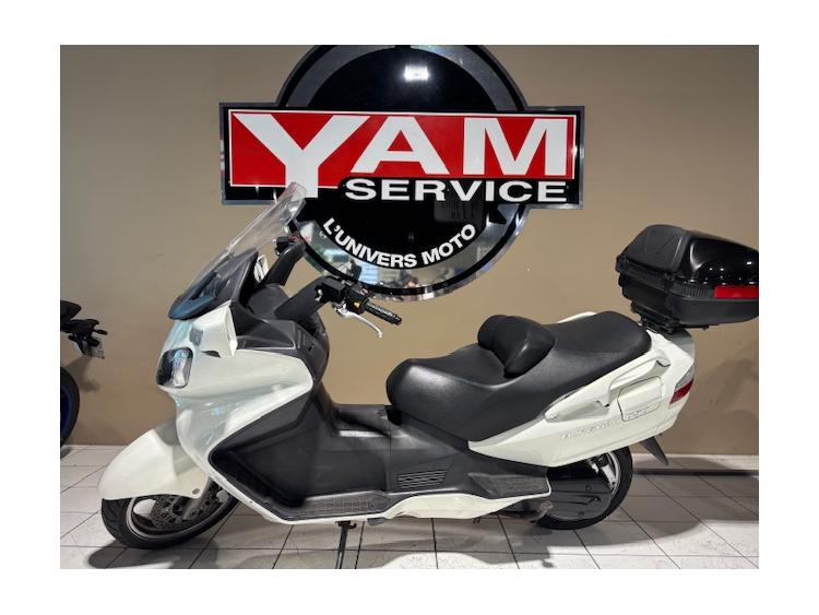 SUZUKI BURGMAN 650