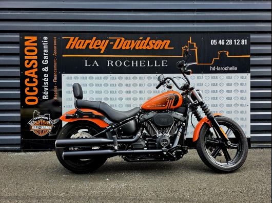 HARLEY-DAVIDSON SOFTAIL STREET BOB 1868