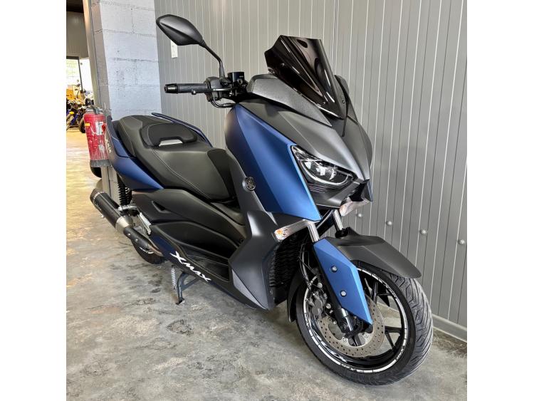YAMAHA XMAX 125
