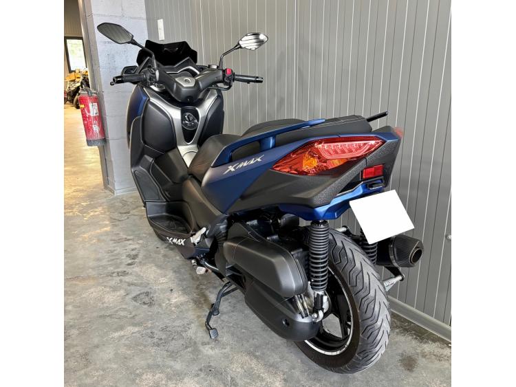 YAMAHA XMAX 125