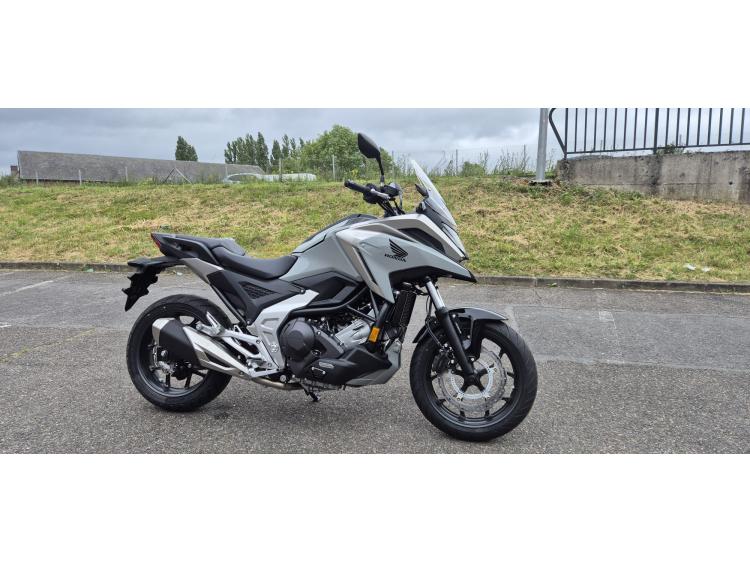 HONDA NC750X