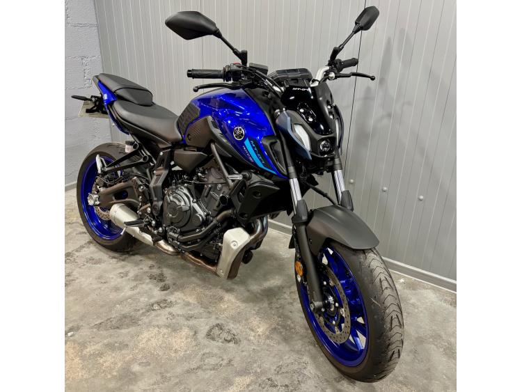 YAMAHA MT-07