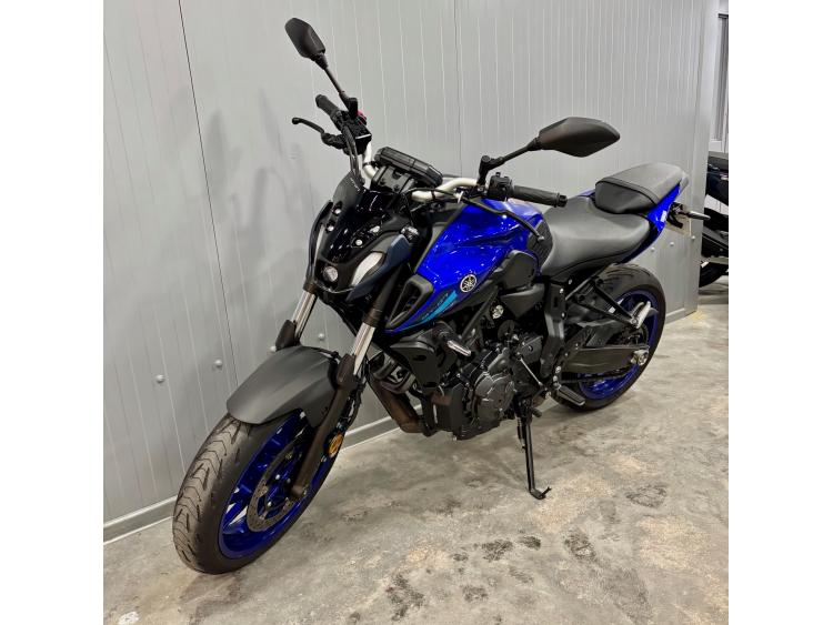 YAMAHA MT-07