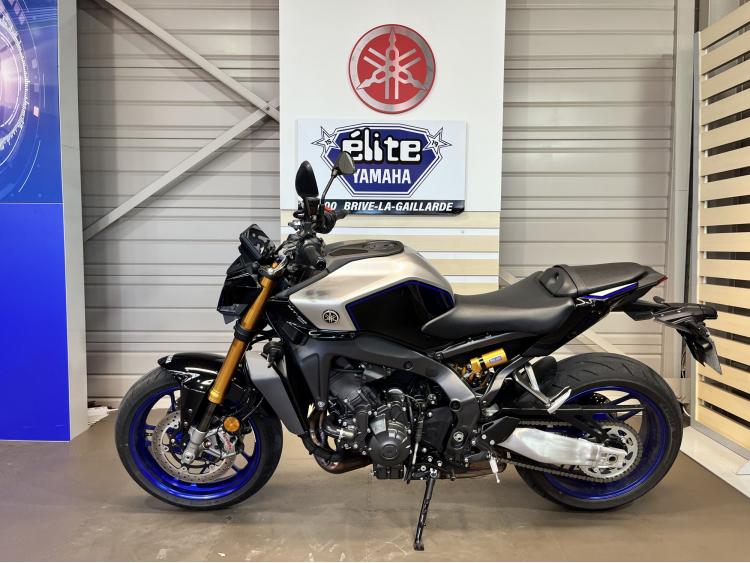YAMAHA MT-09 SP