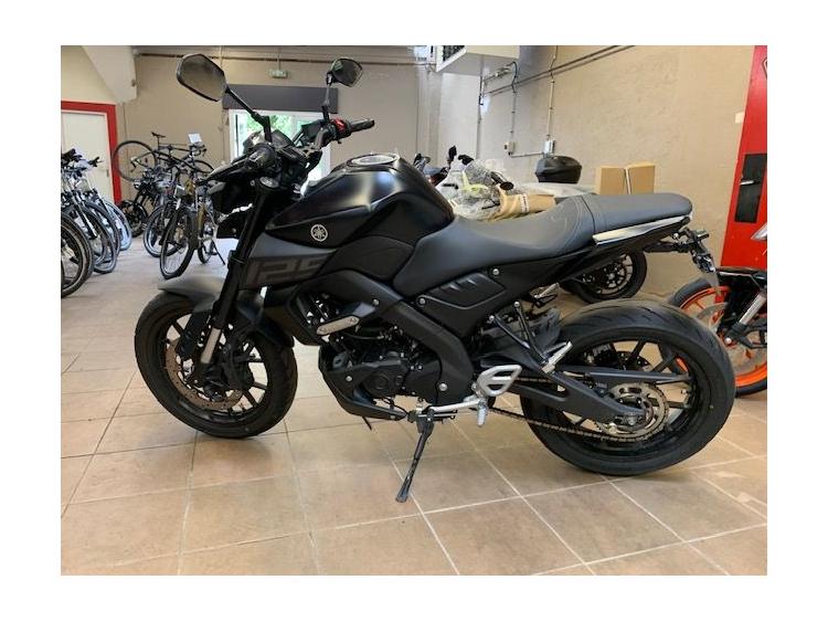 YAMAHA MT-125 ABS