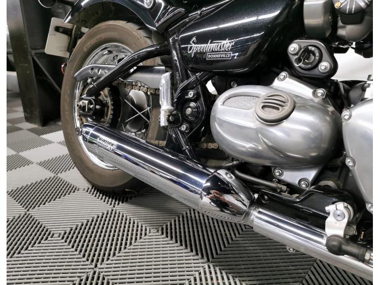TRIUMPH BONNEVILLE SPEEDMASTER 1200