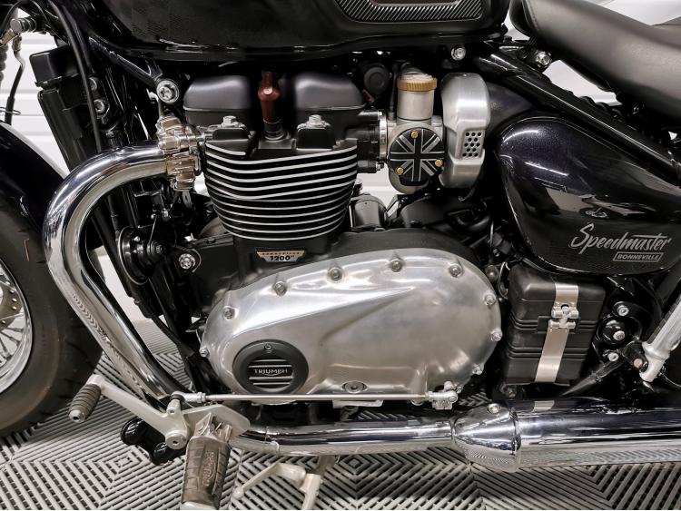 TRIUMPH BONNEVILLE SPEEDMASTER 1200