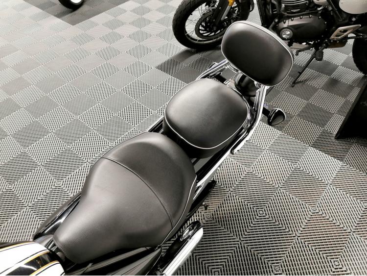 TRIUMPH BONNEVILLE SPEEDMASTER 1200