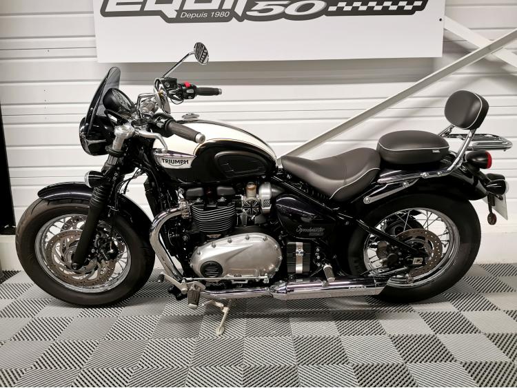 TRIUMPH BONNEVILLE SPEEDMASTER 1200