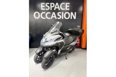 YAMAHA TRICITY 300