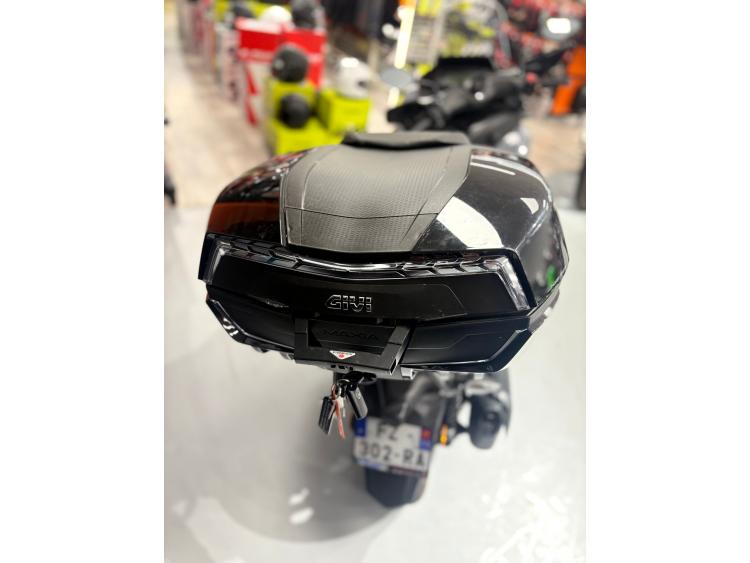 YAMAHA TRICITY 300