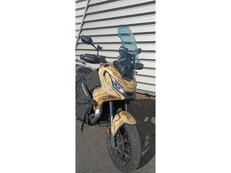 HONDA X-ADV 750