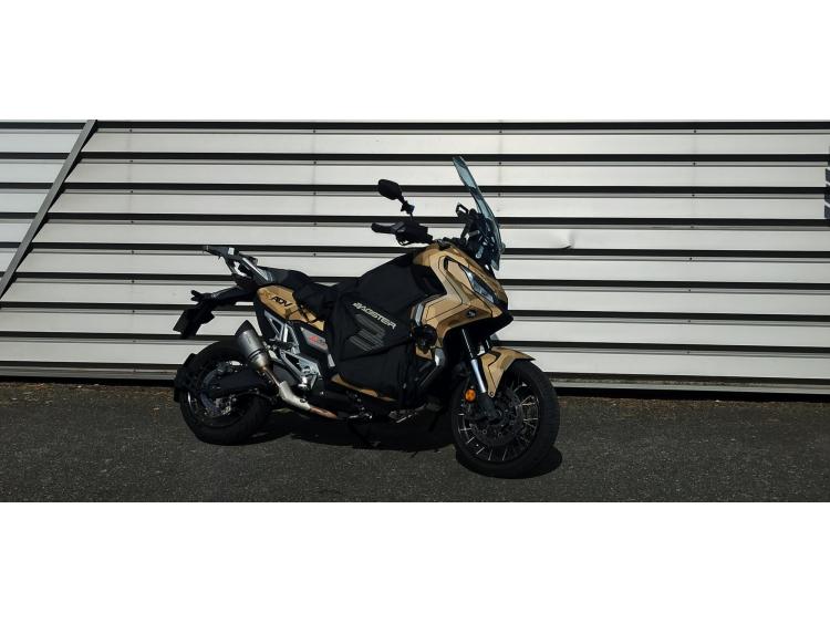 HONDA X-ADV 750