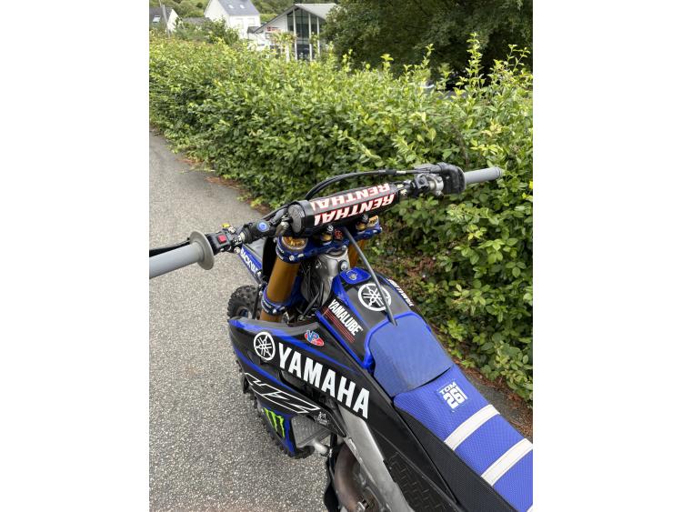 YAMAHA YZ-F 250