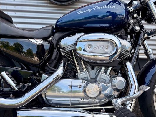 HARLEY-DAVIDSON SPORTSTER 883 LOW