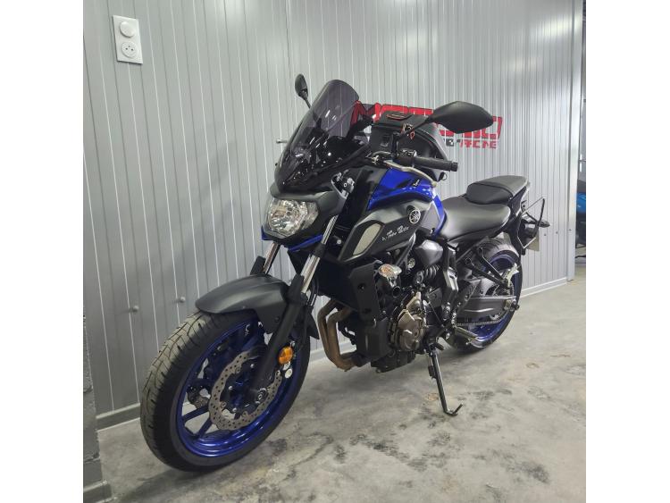 YAMAHA MT-07