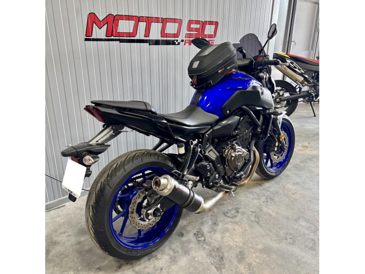 YAMAHA MT-07