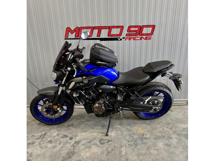 YAMAHA MT-07