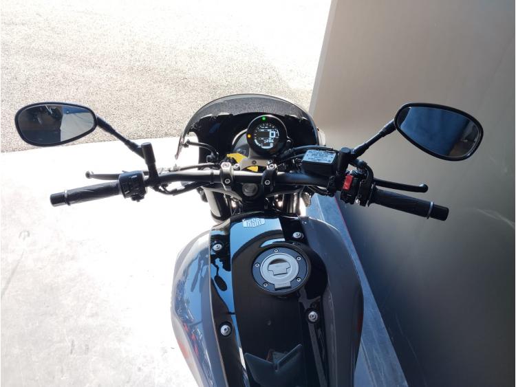 YAMAHA XSR 900 ABARTH