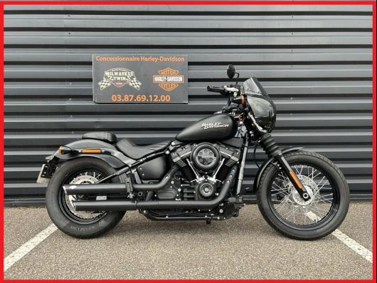 HARLEY-DAVIDSON SOFTAIL STREET BOB 1745