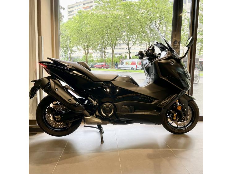 YAMAHA XP T-MAX 560 TECH MAX ( TMAX T MAX )