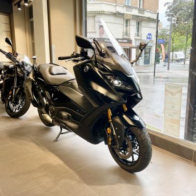 YAMAHA XP T-MAX 560 TECH MAX