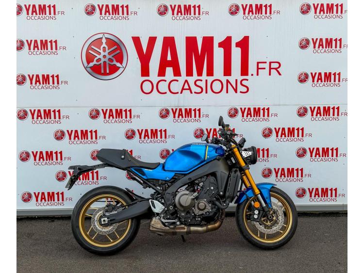 YAMAHA XSR 900