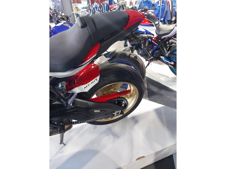 YAMAHA MT-10 Peinture 60Th Anniversaire 