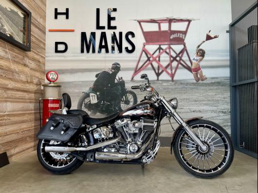 HARLEY-DAVIDSON SOFTAIL BREAKOUT 1800 CVO