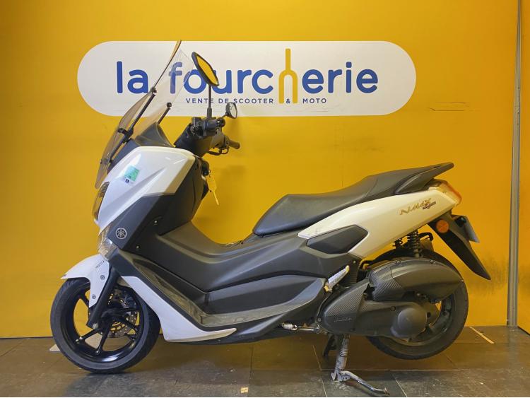 YAMAHA NMAX 125