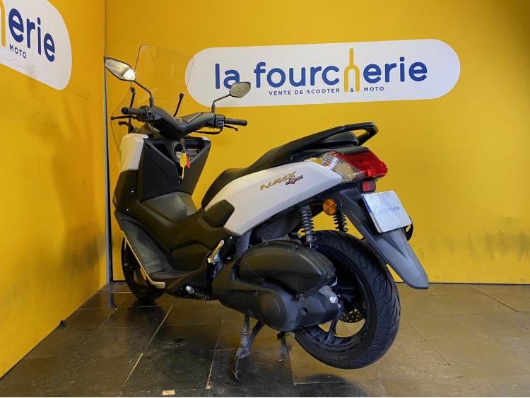 YAMAHA NMAX 125