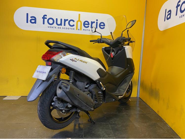 YAMAHA NMAX 125