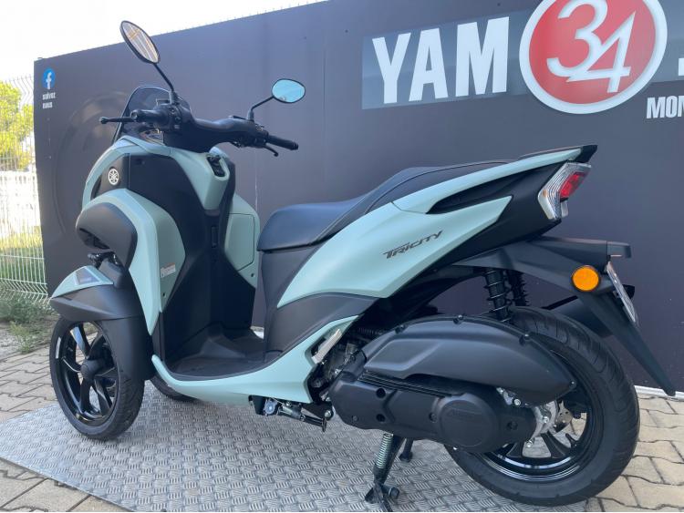 YAMAHA TRICITY 125