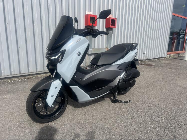 YAMAHA NMAX 125 TECH MAX (1 Km) (A PARTIR DE 68€/MOIS)