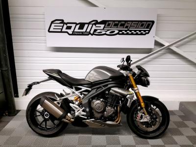 TRIUMPH SPEED TRIPLE 1200 RS