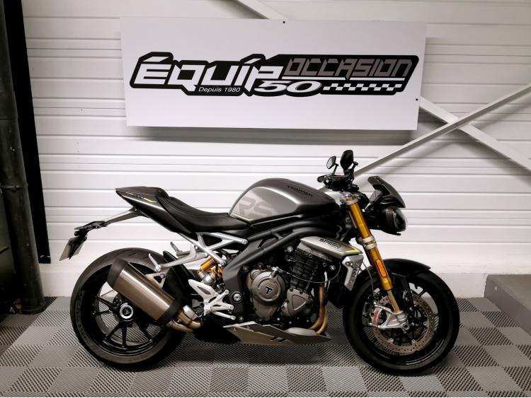 TRIUMPH SPEED TRIPLE 1200 RS - 1200RS - 1ERE MAIN