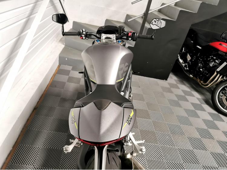 TRIUMPH SPEED TRIPLE 1200 RS - 1200RS - 1ERE MAIN