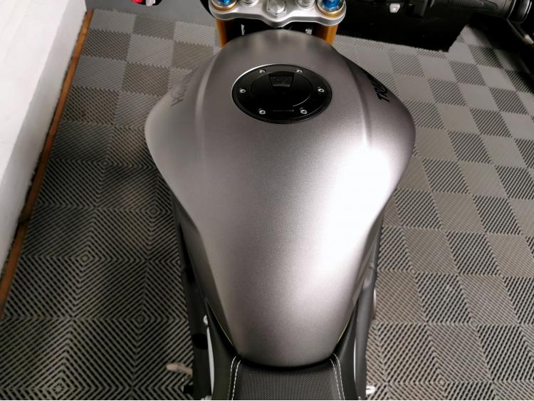 TRIUMPH SPEED TRIPLE 1200 RS - 1200RS - 1ERE MAIN