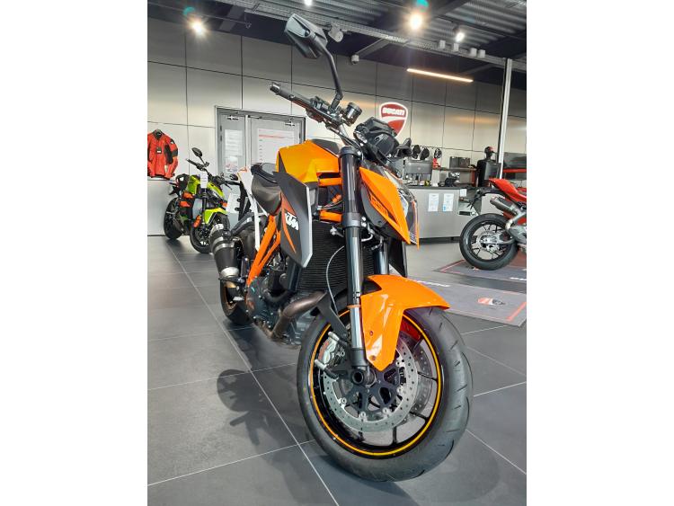 KTM 1290 SUPER DUKE R