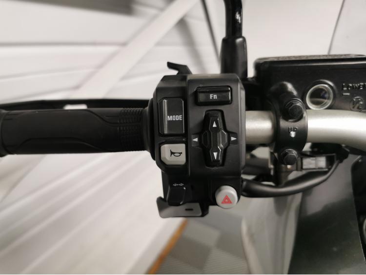 HONDA X-ADV 750 DCT - 1ERE MAIN - GARANTIE 2029