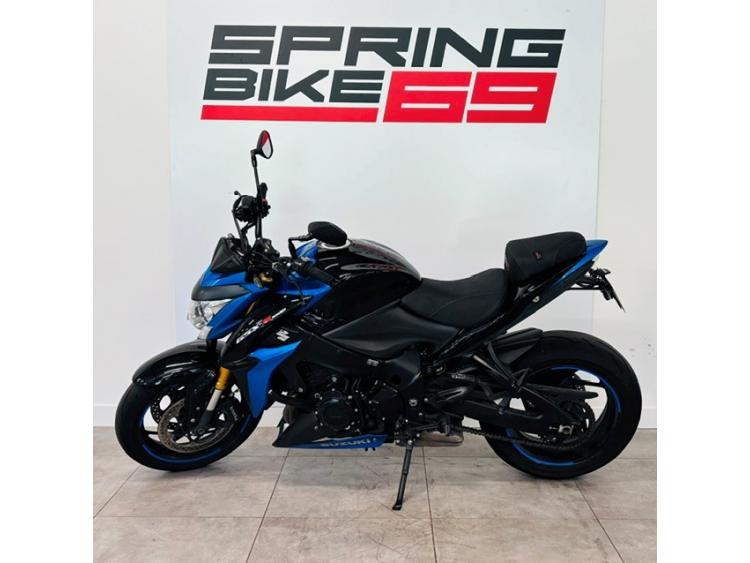 SUZUKI GSX-S 1000
