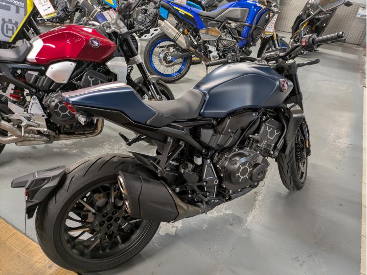 HONDA CB 1000 RA 2400 KMS
