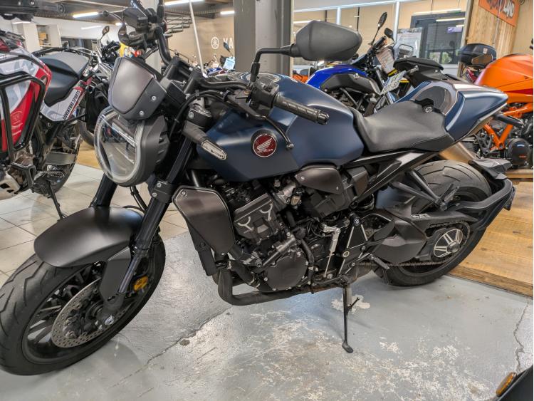 HONDA CB 1000 RA 2400 KMS