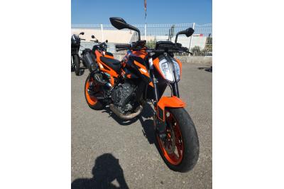 KTM 890 DUKE GP