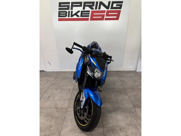 SUZUKI GSX-S 750