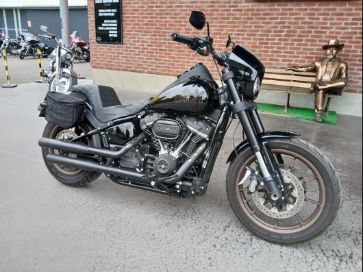 HARLEY-DAVIDSON SOFTAIL LOW RIDER 1868 S