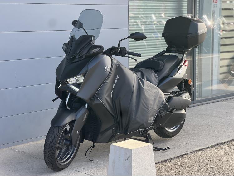 YAMAHA XMAX 300